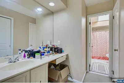 1704 Deerfield Drive 1704 #1704, Edison, NJ 08820 - Photo 26