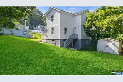 20 Ella Street, Bloomingdale, NJ 07403 - Photo 16