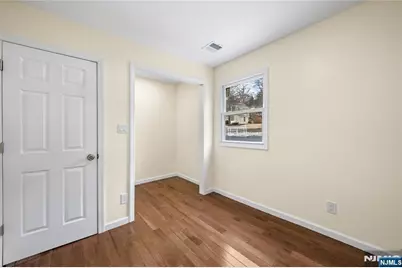 20 Ella Street, Bloomingdale, NJ 07403 - Photo 12