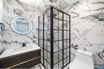 20 Ella Street, Bloomingdale, NJ 07403 - Photo 8