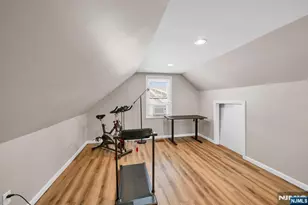 8-27 Oak St, Fair Lawn, NJ 07410 - Photo 24