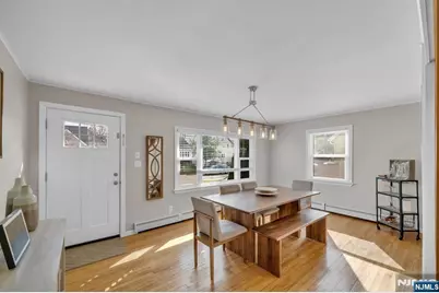 8-27 Oak Street, Fair Lawn, NJ 07410 - Photo 6