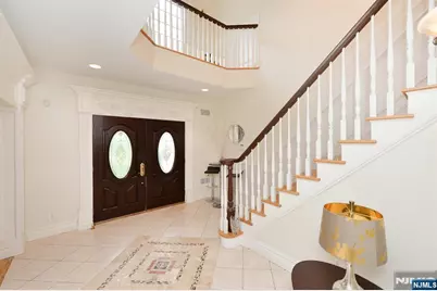 2186 Jones Road, Fort Lee, NJ 07024 - Photo 14