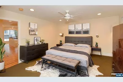 2186 Jones Road, Fort Lee, NJ 07024 - Photo 22