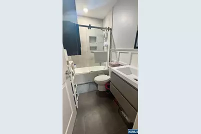 19 Cleveland Avenue 3 #3, Harrison, NJ 07029 - Photo 6