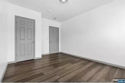 143 Valley Road 2L #2L, Montclair, NJ 07042 - Photo 12