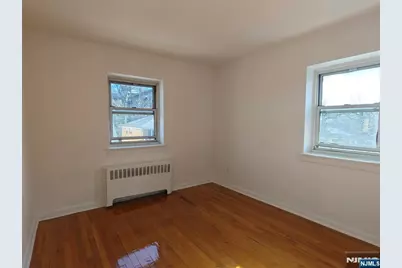 2430 8th Street 6D #6D, Fort Lee, NJ 07024 - Photo 6