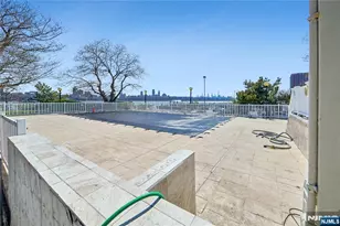 1055 River Road 302, Edgewater, NJ 07020 - Photo 16