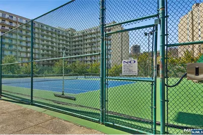 1055 River Road 302 #302, Edgewater, NJ 07020 - Photo 14