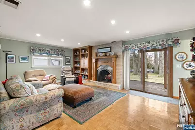 282 Nottingham Road, Ramsey, NJ 07446 - Photo 10