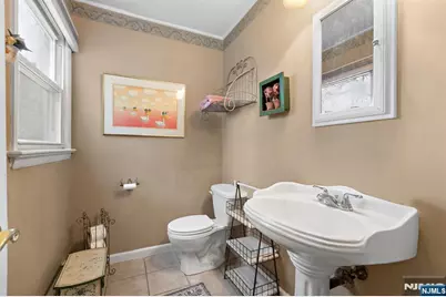 282 Nottingham Road, Ramsey, NJ 07446 - Photo 12