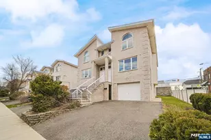 2432 3rd Street B, Fort Lee, NJ 07024 - Photo 1