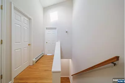 2432 3rd Street B #B, Fort Lee, NJ 07024 - Photo 22