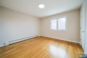 2432 3rd Street B, Fort Lee, NJ 07024 - Photo 32