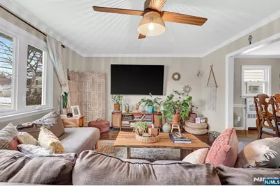 322 Broughton Avenue, Bloomfield, NJ 07003 - Photo 6