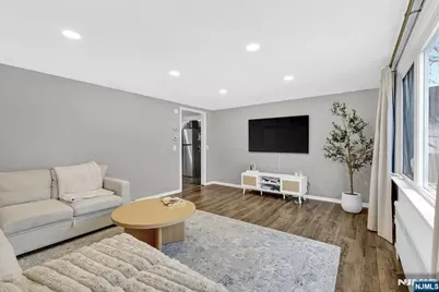 322 Broughton Avenue, Bloomfield, NJ 07003 - Photo 26