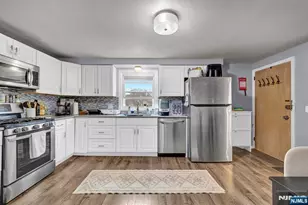 322 Broughton Ave, Bloomfield, NJ 07003 - Photo 32