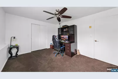 2 Caryn Place, Fairfield, NJ 07004 - Photo 30