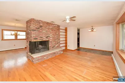 857 Darlington Avenue, Mahwah, NJ 07430 - Photo 4