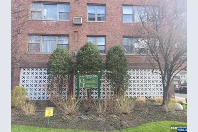 275 Hoym Street 3G #3G, Fort Lee, NJ 07024 - Photo 2