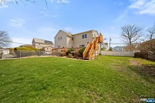 125 Merritt Ave, Bergenfield, NJ 07621 - Photo 30