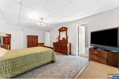 78-80 Girard Place, Newark, NJ 07108 - Photo 16