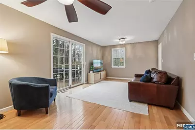 189 Glen Avenue, Glen Rock, NJ 07452 - Photo 6