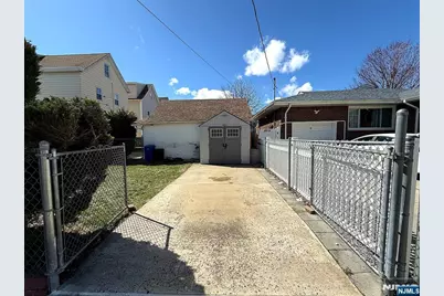 47 Lester Street 1 #1, Wallington, NJ 07057 - Photo 2