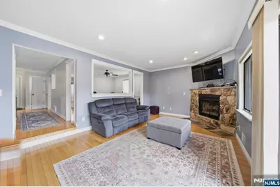 11 Brookside Heights L #L, Wanaque, NJ 07465 - Photo 10