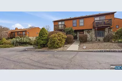 11 Brookside Heights L #L, Wanaque, NJ 07465 - Photo 2