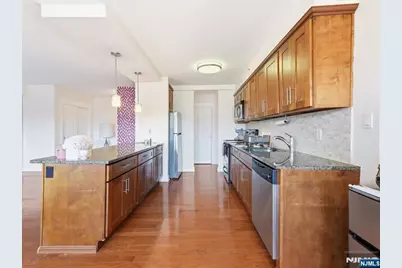 60 Parkway Drive 4G #4G, East Orange, NJ 07017 - Photo 14