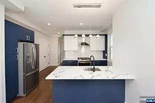 203 3rd Street 2, Jersey City, NJ 07302 - Photo 6