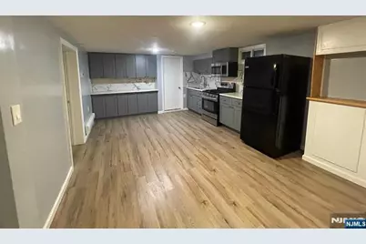 309 Essex Street 5 #5, Hackensack, NJ 07601 - Photo 2