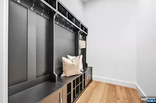 234 Vivien Ct, Paramus, NJ 07652 - Photo 20