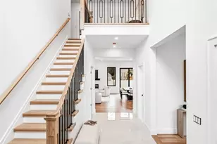 234 Vivien Ct, Paramus, NJ 07652 - Photo 4