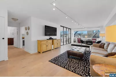 1600 Parker Avenue 1J #1J, Fort Lee, NJ 07024 - Photo 2