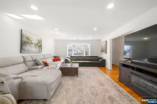 776 Walnut St, New Milford, NJ 07646 - Photo 6