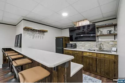 62 N Mackenzie Lane, Denville, NJ 07834 - Photo 34