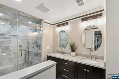 62 N Mackenzie Lane, Denville, NJ 07834 - Photo 36