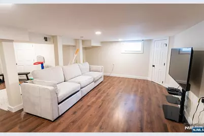 246 Stirling Avenue, Orange, NJ 07050 - Photo 30