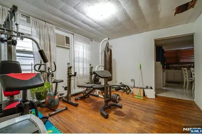 390 Lafayette Street, Newark, NJ 07105 - Photo 14