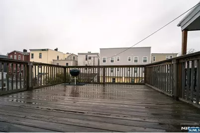 390 Lafayette Street, Newark, NJ 07105 - Photo 22