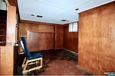 39-23 Van Duren, Fair Lawn, NJ 07410 - Photo 14