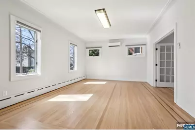 59 Virginia Avenue, Fort Lee, NJ 07024 - Photo 4