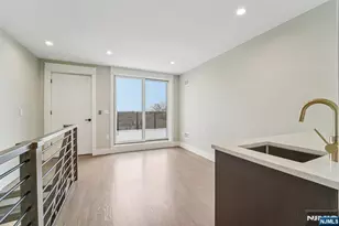 412 Lincoln Ave, Cliffside Park, NJ 07010 - Photo 26