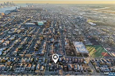 412 Lincoln Avenue, Cliffside Park, NJ 07010 - Photo 46