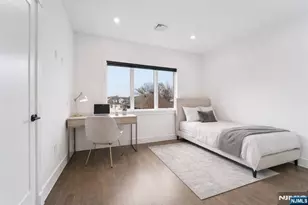 412 Lincoln Ave, Cliffside Park, NJ 07010 - Photo 18