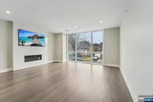 412 Lincoln Ave, Cliffside Park, NJ 07010 - Photo 4