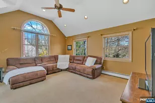 1 Crescent Pl, Ho Ho Kus, NJ 07423 - Photo 12