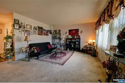274 Gaston Avenue, Garfield, NJ 07026 - Photo 14
